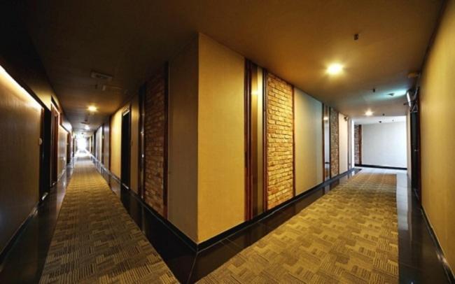 Central Hotel Changwon Buitenkant foto